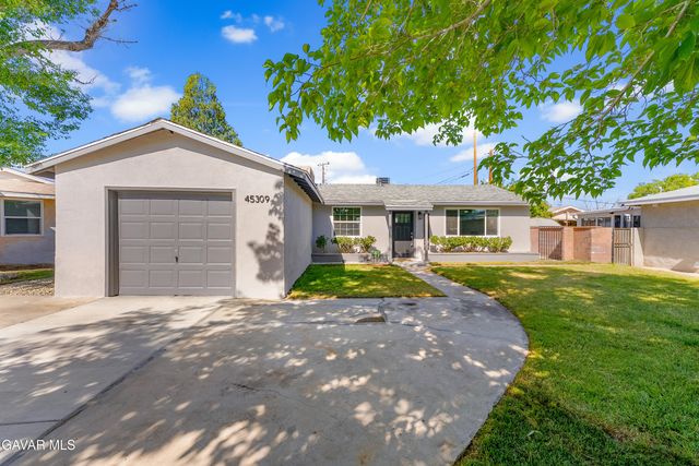 45309 Newtree Avenue, Lancaster, CA 93534