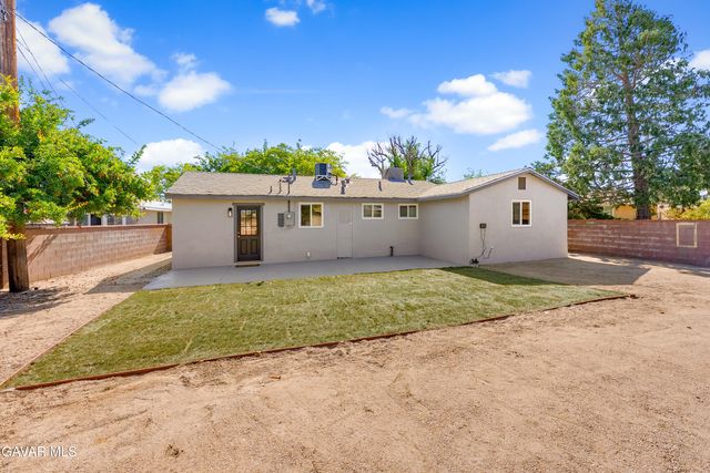 45309 Newtree Avenue, Lancaster, CA 93534
