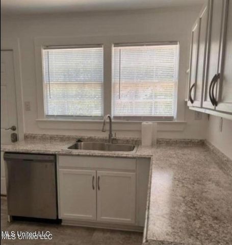 1054 Desoto Street, Biloxi, MS 39530