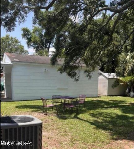1054 Desoto Street, Biloxi, MS 39530