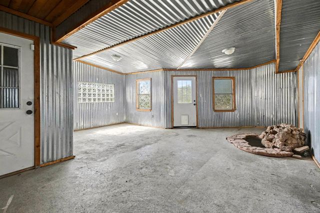 5001 Glenhaven Drive, Baytown, TX 77521