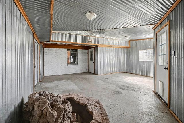 5001 Glenhaven Drive, Baytown, TX 77521