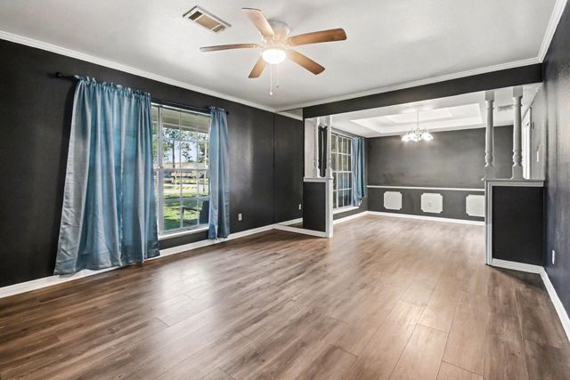 5001 Glenhaven Drive, Baytown, TX 77521