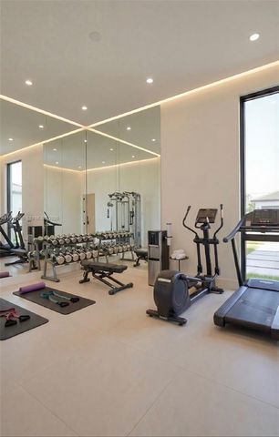 528 NE 13th Ave, Fort Lauderdale, FL 33301