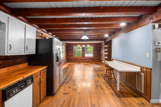4497 Tom Cat Trail, London, KY 40741