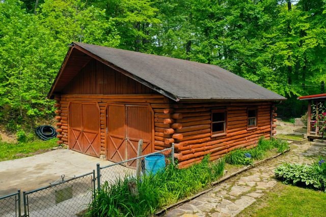 4497 Tom Cat Trail, London, KY 40741