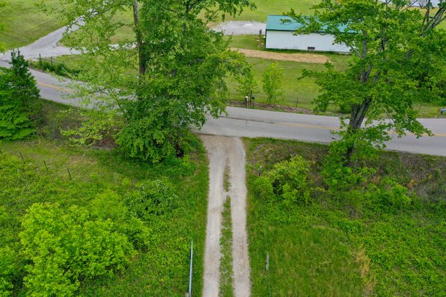 4497 Tom Cat Trail, London, KY 40741