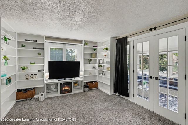 1712 Osborn Road, Lansing, MI 48915