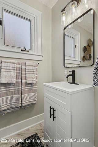 1712 Osborn Road, Lansing, MI 48915