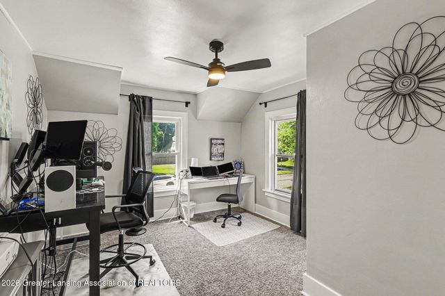 1712 Osborn Road, Lansing, MI 48915