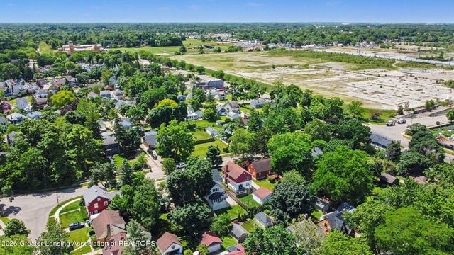 1712 Osborn Road, Lansing, MI 48915