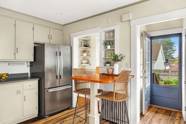 29 Thaxter Rd, Newton, MA 02460