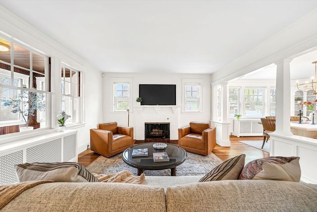 29 Thaxter Rd, Newton, MA 02460