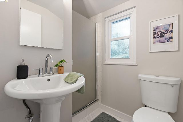 15555 Tilden St, San Leandro, CA 94579