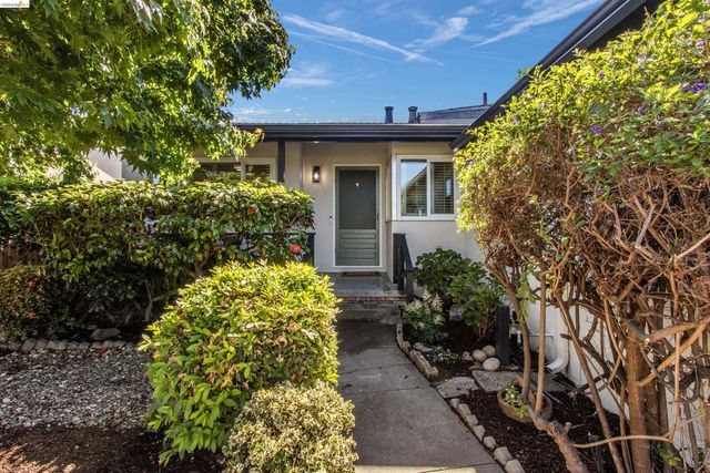 15555 Tilden St, San Leandro, CA 94579