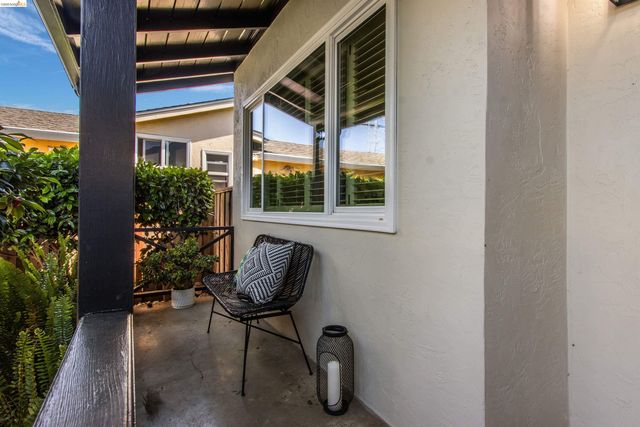 15555 Tilden St, San Leandro, CA 94579