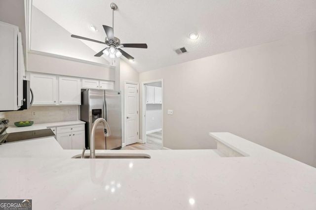 2607 Village Lane, Roswell, GA 30075