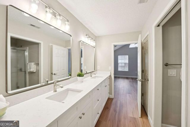 2607 Village Lane, Roswell, GA 30075