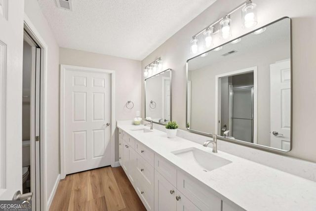 2607 Village Lane, Roswell, GA 30075