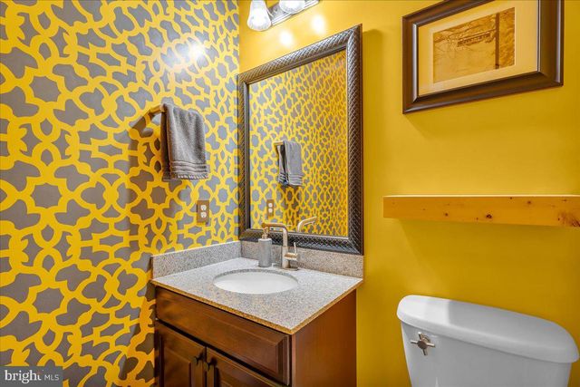 3 KEEGAN CT, Marlton, NJ 08053
