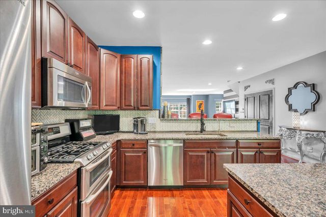3 KEEGAN CT, Marlton, NJ 08053
