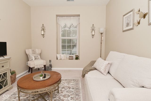 430 Angelina Way, Avon, IN 46123