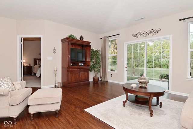 430 Angelina Way, Avon, IN 46123