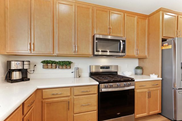 1164 Kanon Clover Way, Lincoln, CA 95648