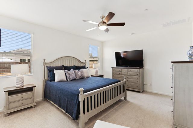 1164 Kanon Clover Way, Lincoln, CA 95648