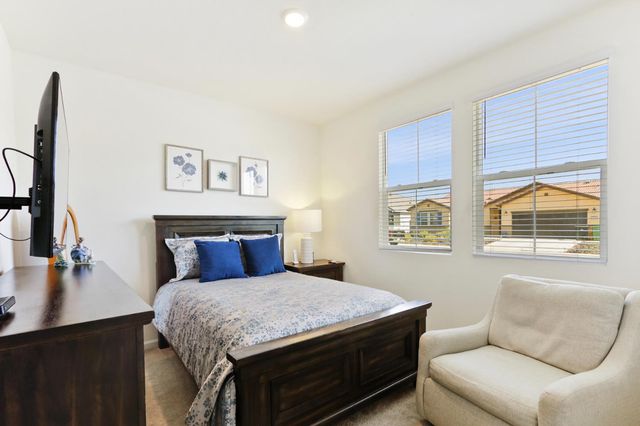 1164 Kanon Clover Way, Lincoln, CA 95648