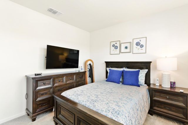 1164 Kanon Clover Way, Lincoln, CA 95648