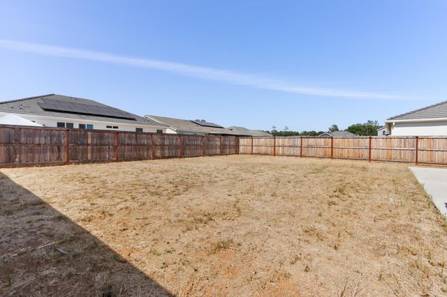 1164 Kanon Clover Way, Lincoln, CA 95648
