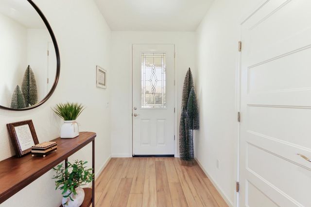 1164 Kanon Clover Way, Lincoln, CA 95648