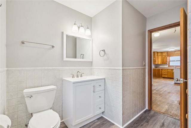 620 6th Avenue, Marion, IA 52302