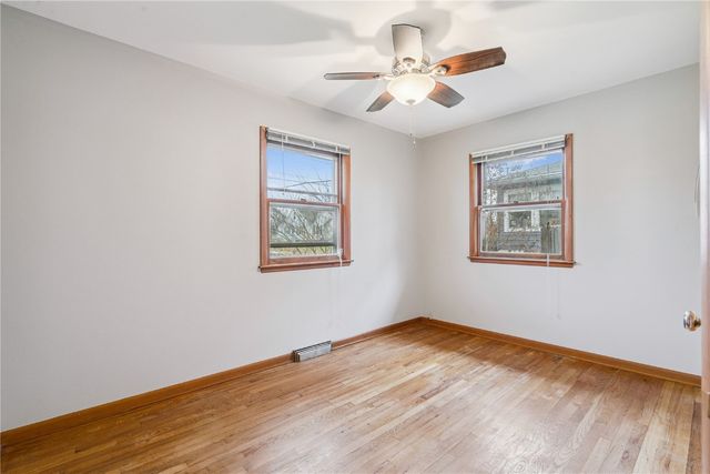 620 6th Avenue, Marion, IA 52302