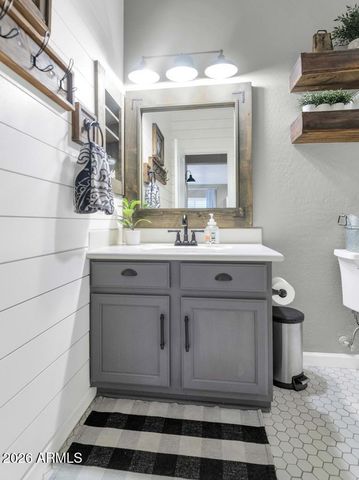 3642 W MEDINAH Court, Anthem, AZ 85086