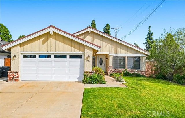 255 N Waverly Street, Orange, CA 92866