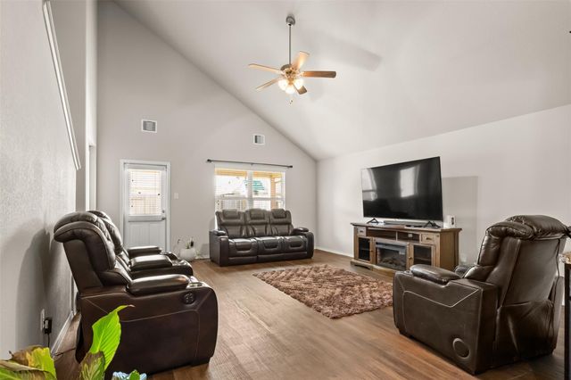 15418 Cielo Azul Lane, Channelview, TX 77530
