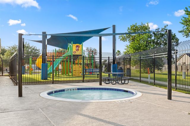 15418 Cielo Azul Lane, Channelview, TX 77530