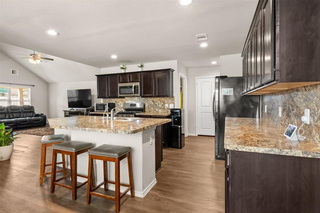 15418 Cielo Azul Lane, Channelview, TX 77530