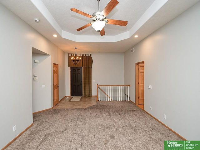 2108 Plymouth Rock Road, Bellevue, NE 68123