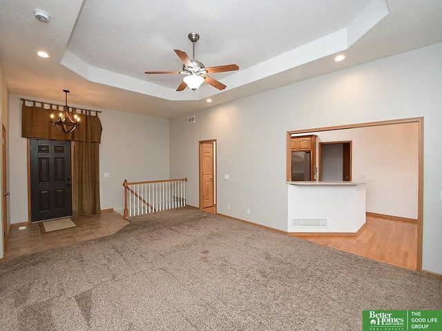 2108 Plymouth Rock Road, Bellevue, NE 68123