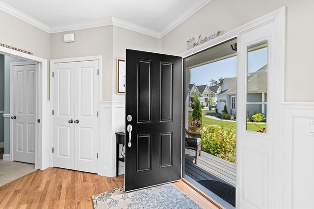 14 Meadowbrook Dr, Plymouth, MA 02360