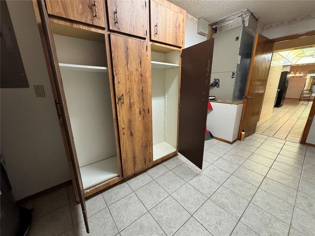 8225 E HIGHWAY 25, Belleview, FL 34420