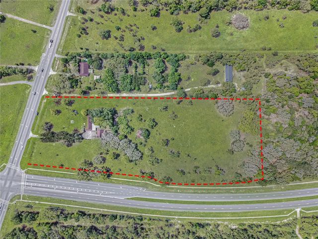 8225 E HIGHWAY 25, Belleview, FL 34420