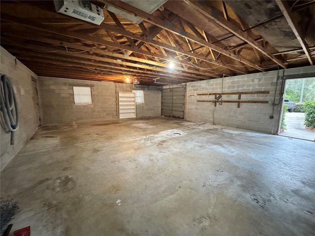 8225 E HIGHWAY 25, Belleview, FL 34420