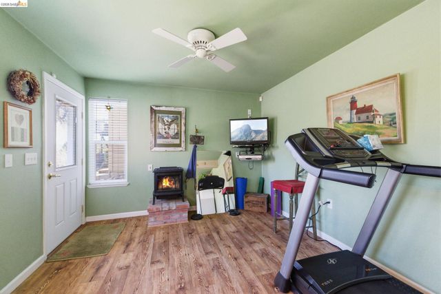 22295 Paseo De Los Portales Rd, Sonora, CA 95370