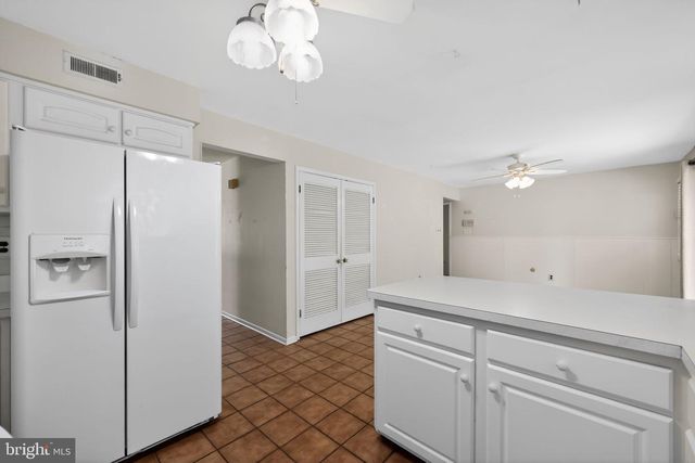 176 GOLFVIEW DR, Sewell, NJ 08080