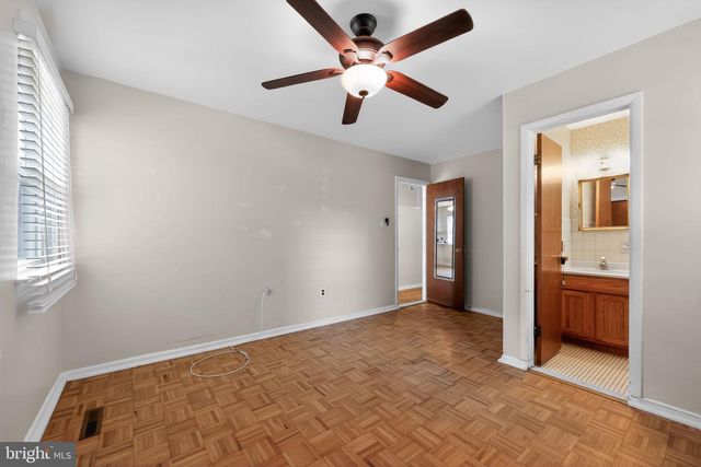 176 GOLFVIEW DR, Sewell, NJ 08080