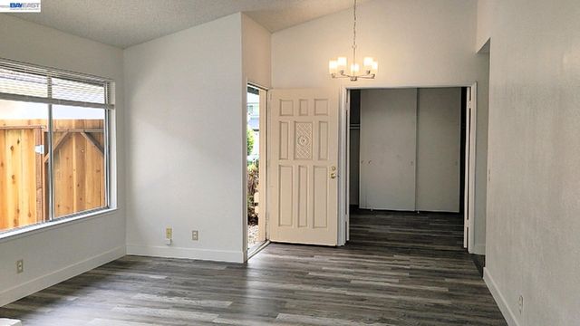 4266 Warbler Loop, Fremont, CA 94555